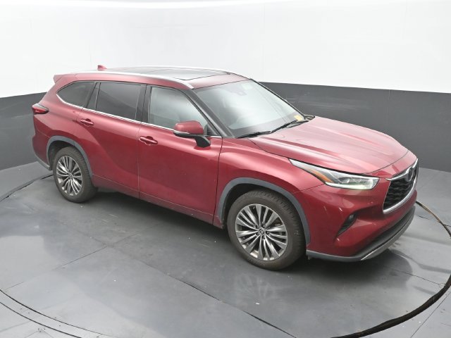 Used 2021 Toyota Highlander Platinum FWD image 13