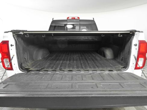 Used 2016 Chevrolet Silverado 1500 LTZ Z71 w/ LTZ Plus Package AWD/4WD image 5