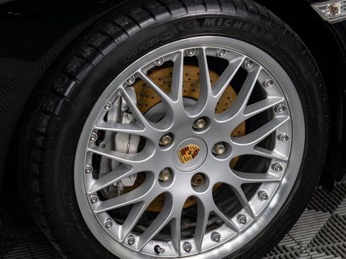 Used 2001 Porsche 911 Cabriolet image 9