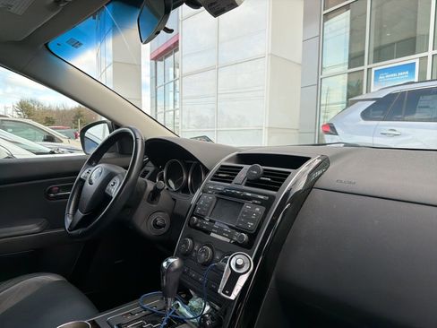 Used 2010 MAZDA CX-9 Touring w/ Moonroof & Bose Audio Pkg image 9
