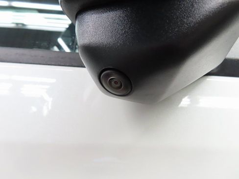 Used 2025 Ford F250 Platinum image 45