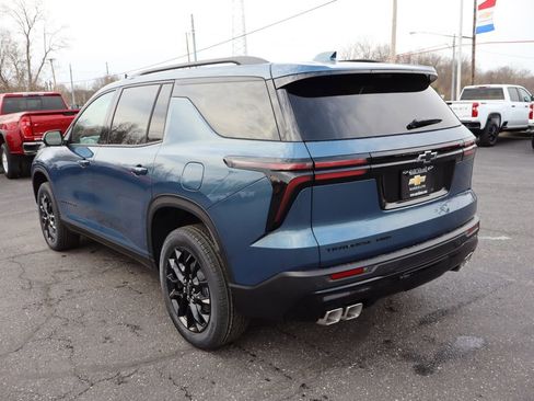 New 2026 Chevrolet Traverse LT w/ Midnight/Sport Edition image 3