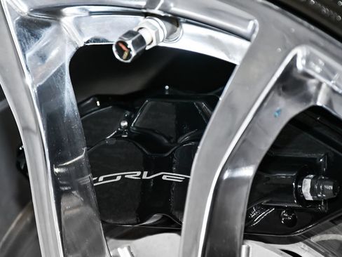 Used 2018 Chevrolet Corvette Grand Sport RWD image 93