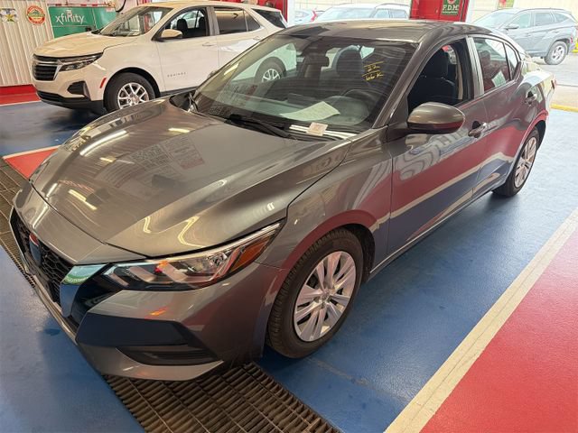 Used 2022 Nissan Sentra S FWD image 2