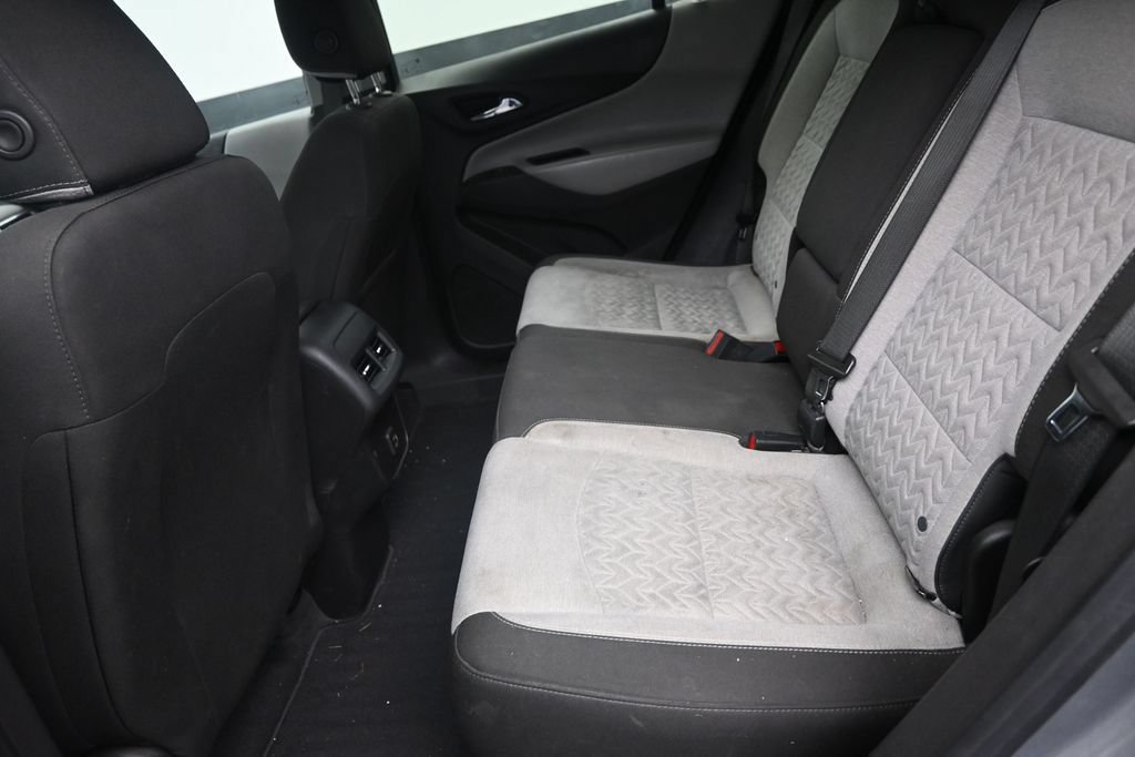 Used 2023 Chevrolet Equinox LS FWD image 14