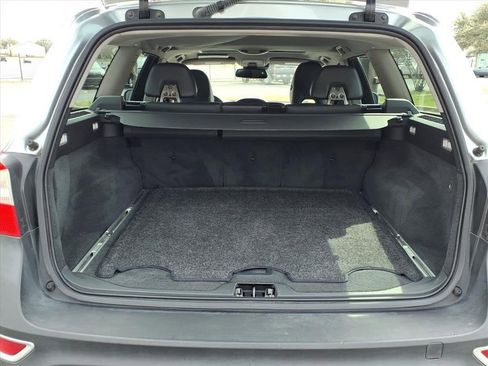 Used 2012 Volvo XC70 3.2 Premier Plus image 12