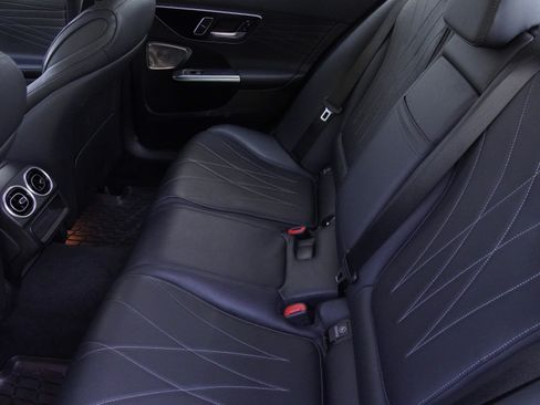 Used 2022 Mercedes-Benz C 300 Sedan image 36
