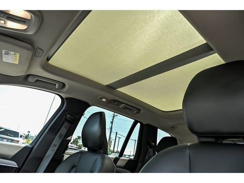 Used 2023 Volvo XC90 B5 Core w/ Climate Package AWD/4WD image 17