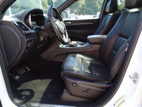 Used 2020 Jeep Grand Cherokee High Altitude image 8