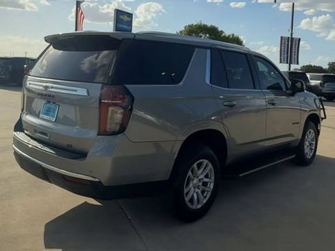 Certified 2024 Chevrolet Tahoe LT w/ Luxury Package AWD/4WD image 8