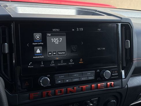 Used 2026 Nissan Frontier PRO-4X AWD/4WD image 18