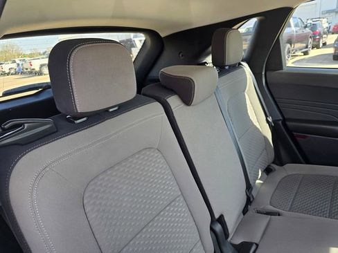 Used 2022 Ford Escape SE w/ SE Sport Appearance Package image 13