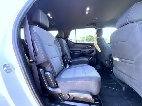 Used 2023 Chevrolet Traverse LT w/ LPO, Floor Liner Package AWD/4WD image 21