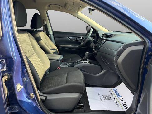 Used 2020 Nissan Rogue SV AWD/4WD image 21
