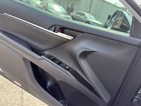 Used 2021 Toyota Camry XSE w/ Cold Weather Package FWD image 21