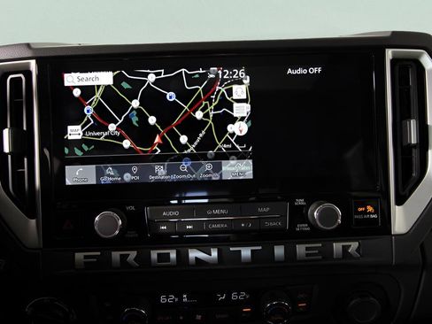 Used 2025 Nissan Frontier SL image 22