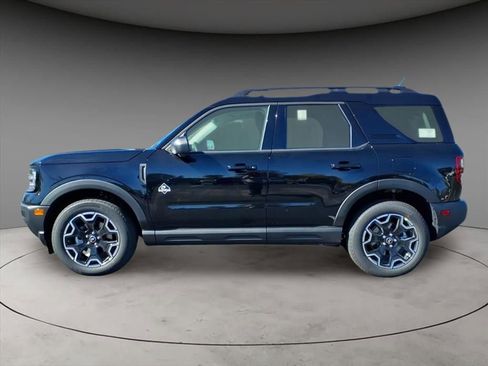 New 2025 Ford Bronco Sport Outer Banks w/ Outer Banks Tech Package+ AWD/4WD image 2