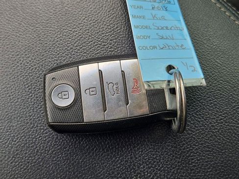 Certified 2018 Kia Sorento EX image 30