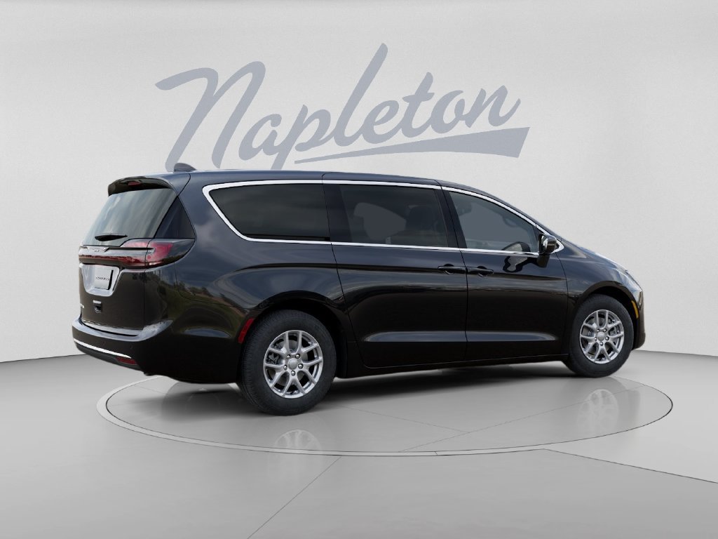 New 2027 Chrysler Pacifica Select w/ Family Tech Group FWD image 4