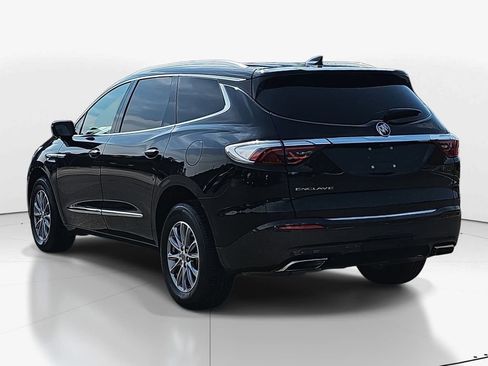 Used 2024 Buick Enclave Premium image 7