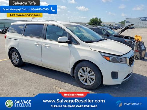 Used 2016 Kia Sedona LX w/ LX Essentials Premium Package FWD image 5