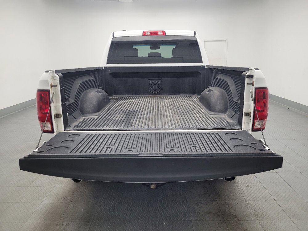 Used 2014 RAM 1500 Express RWD image 29
