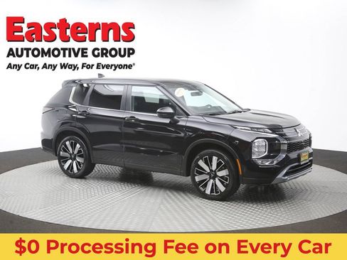 Used 2025 Mitsubishi Outlander SE AWD/4WD image 49