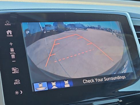 Used 2018 Honda Pilot EX image 23