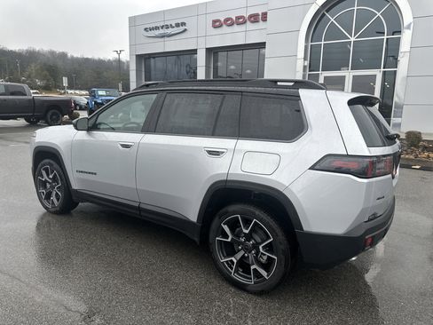 New 2026 Jeep Cherokee Overland AWD/4WD image 11