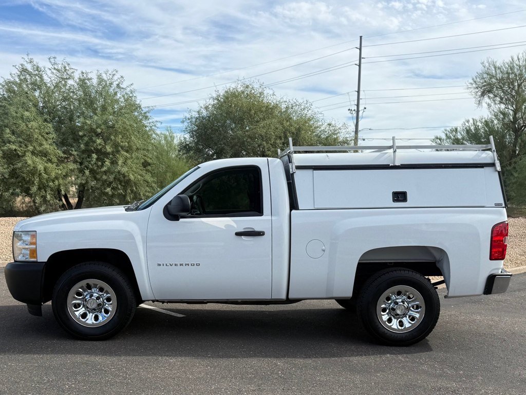 Used 2013 Chevrolet Silverado 1500 W/T RWD image 2