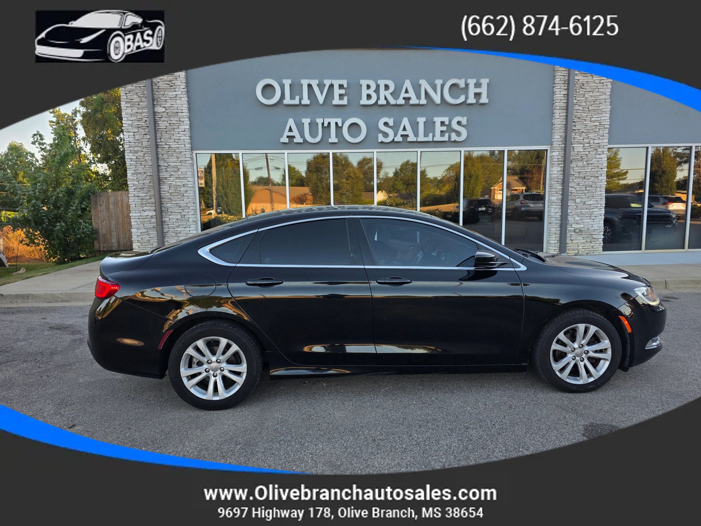 Used 2016 Chrysler 200 Limited FWD image 1
