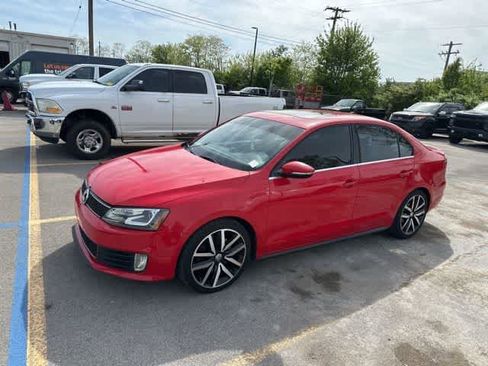 Used 2013 Volkswagen Jetta GLI Autobahn FWD image 9