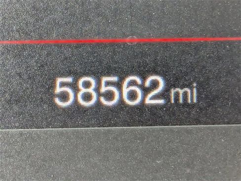 Used 2022 FIAT 500X Trekking w/ Trekking Value Plus Package image 32