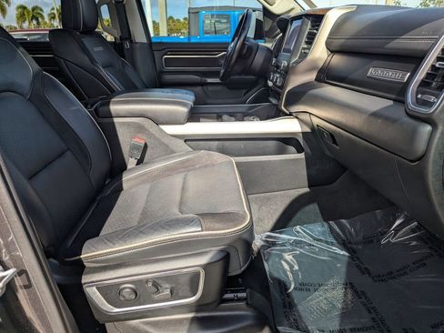 Used 2022 RAM 1500 Laramie image 10