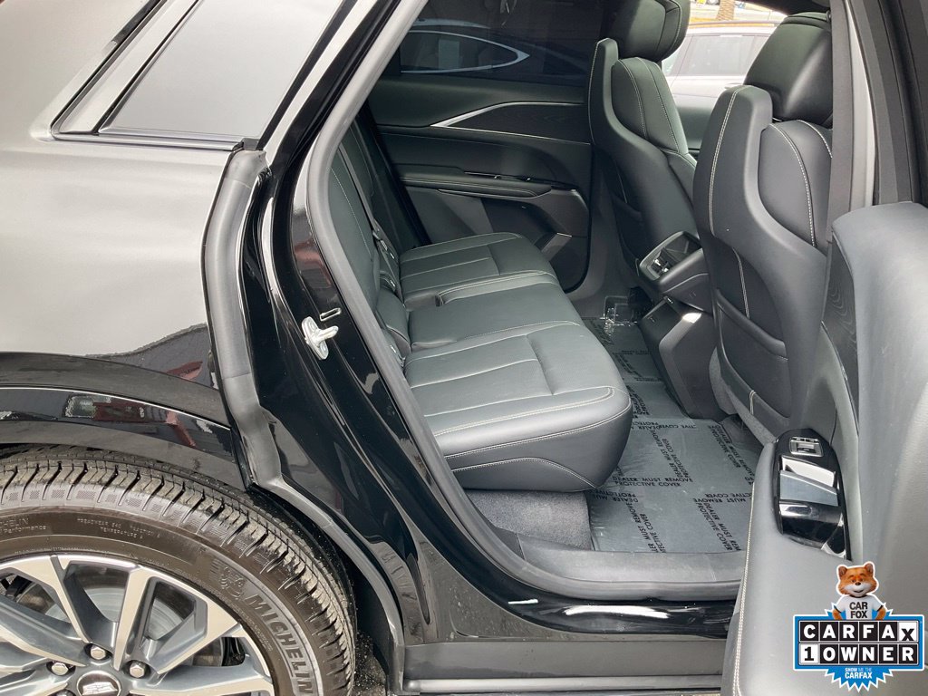 Used 2024 Cadillac Lyriq Sport RWD image 47