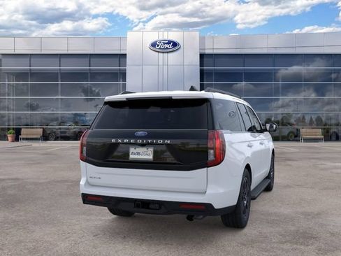 New 2026 Ford Expedition Active AWD/4WD image 8
