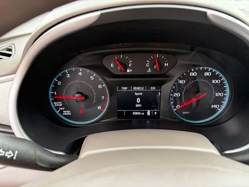 Used 2022 Chevrolet Malibu LT FWD image 19
