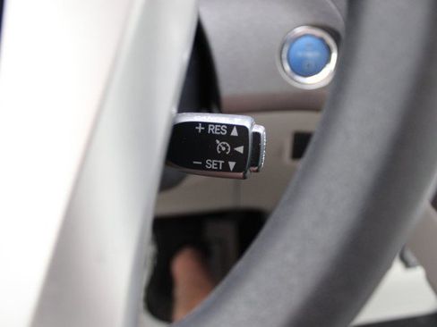 Used 2012 Toyota Prius Three FWD image 30