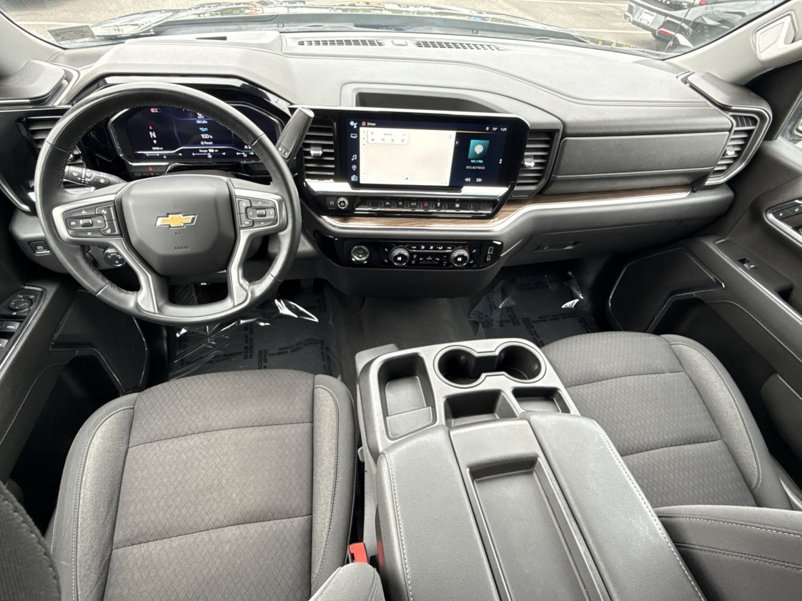 Used 2024 Chevrolet Silverado 1500 LT AWD/4WD image 22