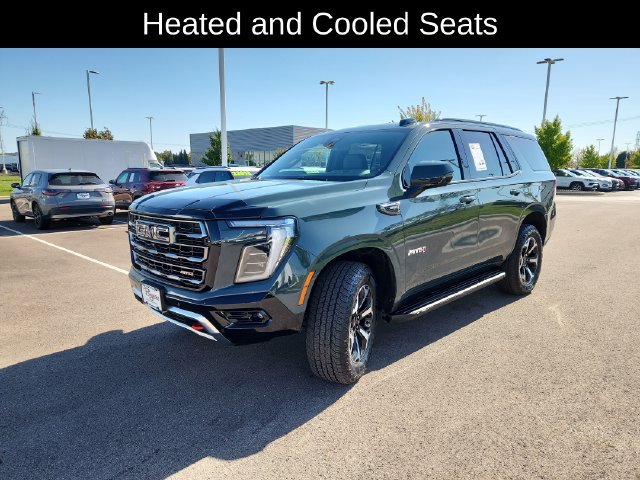 Used 2025 GMC Yukon AT4 w/ LPO, Floor Liner Package AWD/4WD image 3