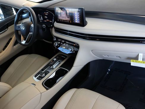 Certified 2025 INFINITI QX60 Luxe image 41