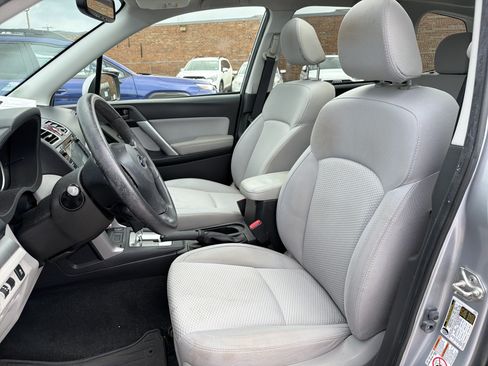 Used 2016 Subaru Forester 2.5i Premium w/ Popular Package #2 AWD/4WD image 22