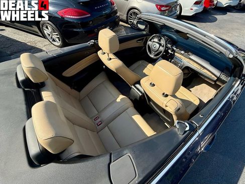 Used 2011 BMW 128i Convertible RWD image 9