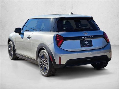 Used 2026 MINI Cooper 2-Door Hardtop FWD image 7