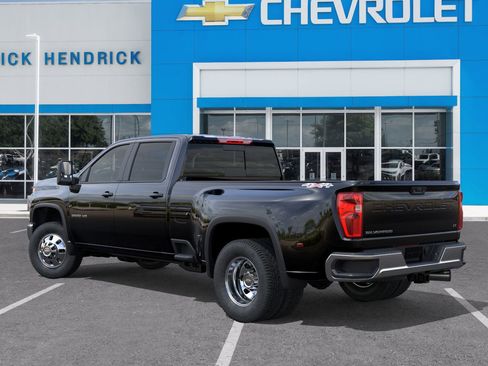New 2026 Chevrolet Silverado 3500 LT image 5