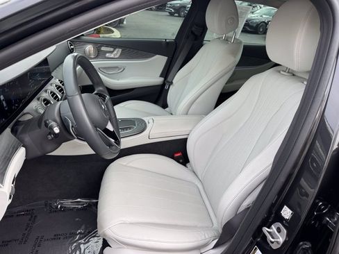 Used 2023 Mercedes-Benz E 350 Sedan image 16