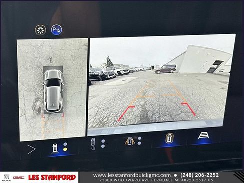 Used 2025 Chevrolet Equinox RS w/ Safety and Technology Package AWD/4WD image 29