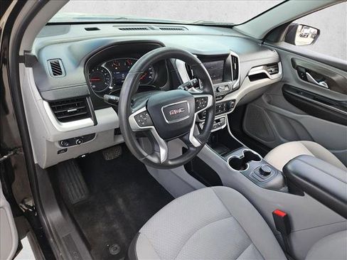 Used 2022 GMC Terrain SLE FWD image 18