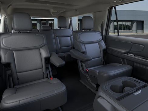 New 2026 Ford Expedition Max Active AWD/4WD image 11