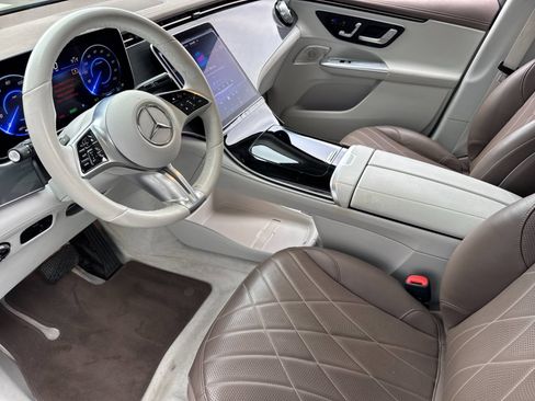 Certified 2023 Mercedes-Benz EQE 350+ SUV image 11
